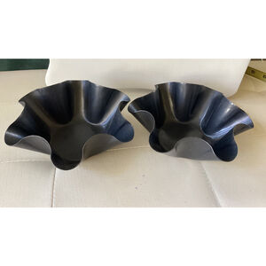 Taco Salad Tortilla Bowls Form Molds Non-Stick Metal Baking Pan 7" Set Of 2